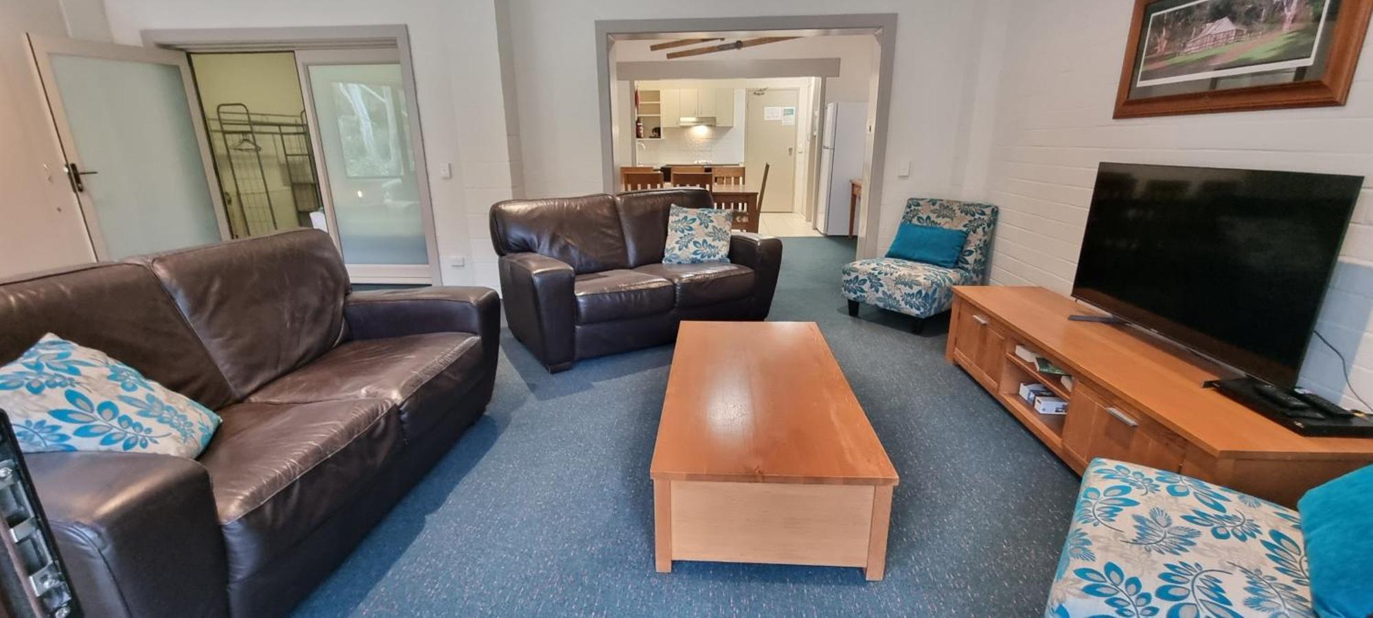 Cedarwood Aparthotel *