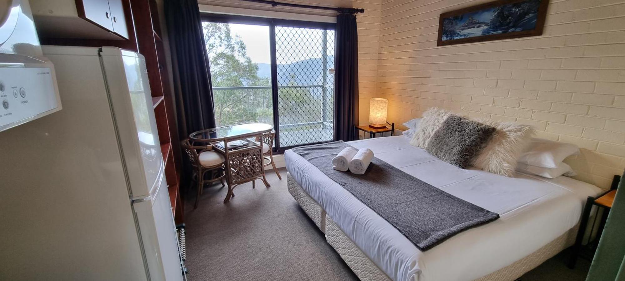 Cedarwood Aparthotel Falls Creek